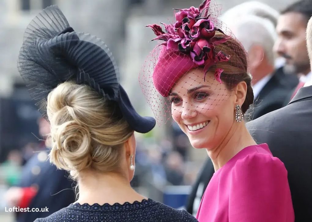 What is the Difference Between a Hat and a Fascinator